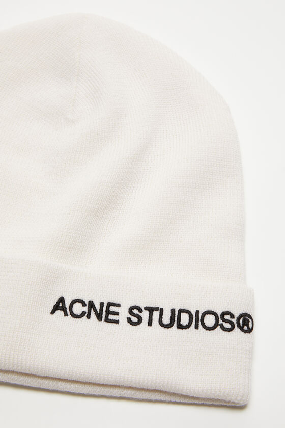 (image for) Unique Significance Embroidered logo beanie